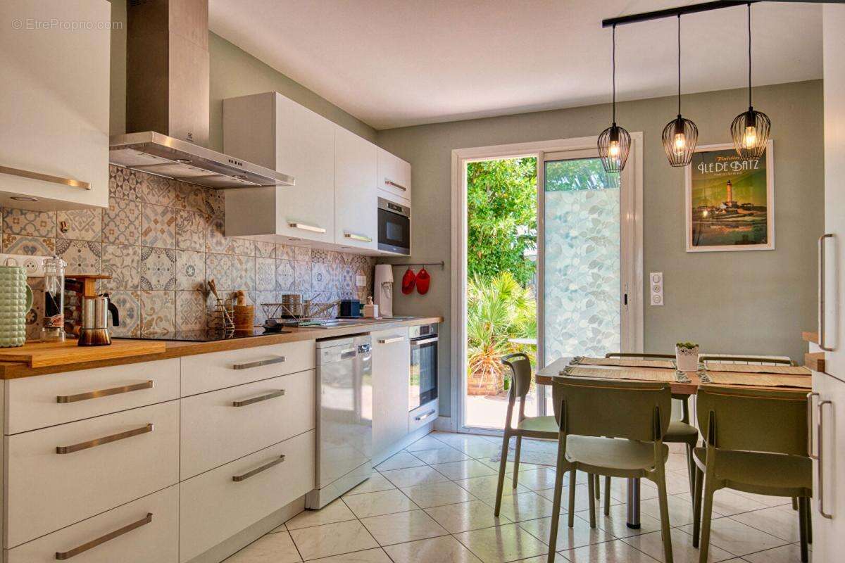 Maison à SAINT-SEBASTIEN-SUR-LOIRE