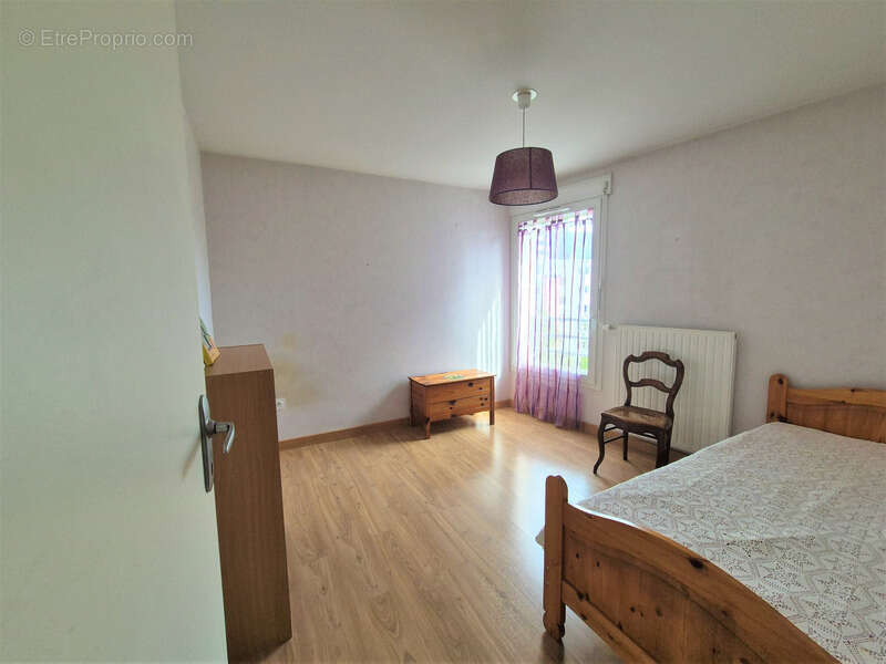 Achat Appartement T5 Duplex 93m² GRENOBLE - JEAN PERROT EN RETRAIT - 4 Chambres, Terrasse Vue Belledonne, Calme & Garage - photo 12