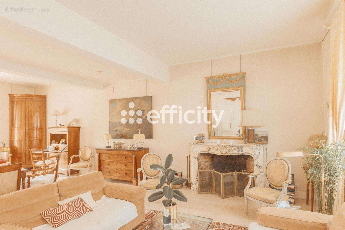 Maison à LA ROCHELLE