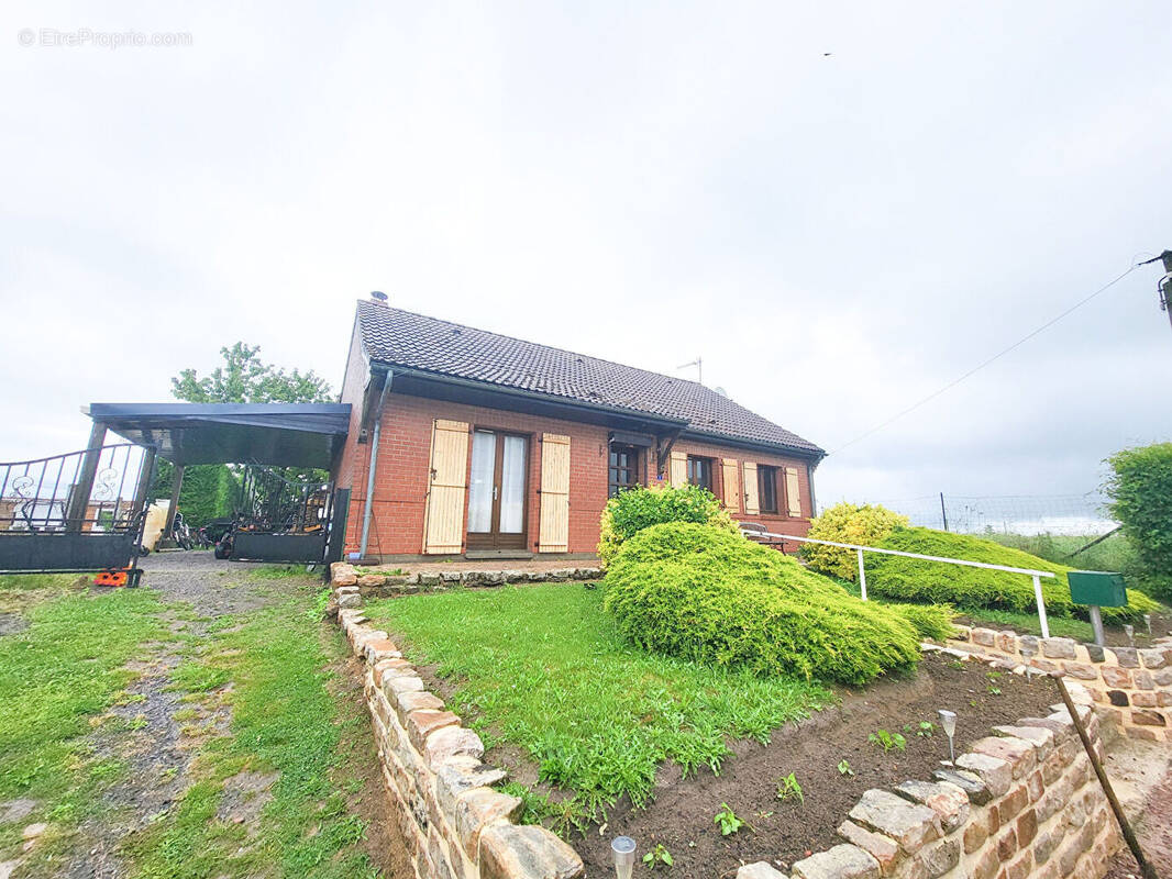 Maison à ELINCOURT