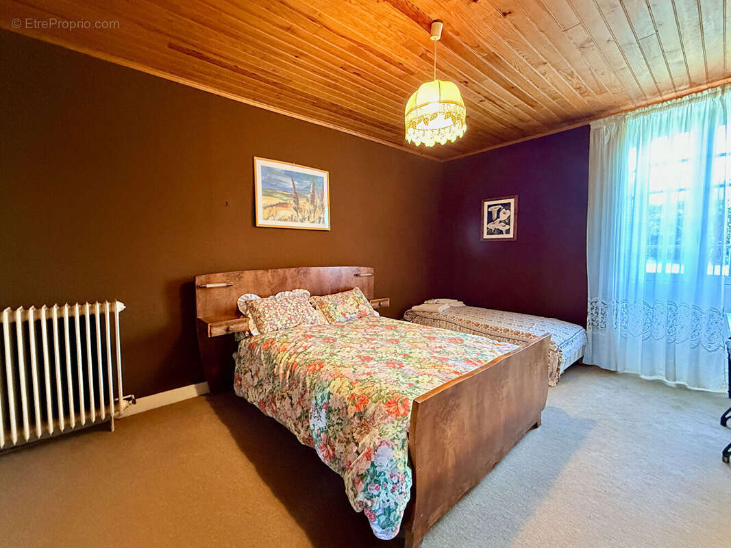 Maison à VOEUIL-ET-GIGET