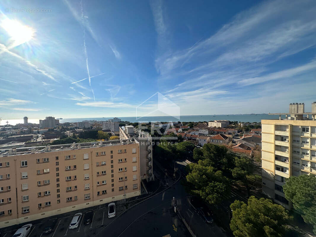 Appartement à PORT-DE-BOUC