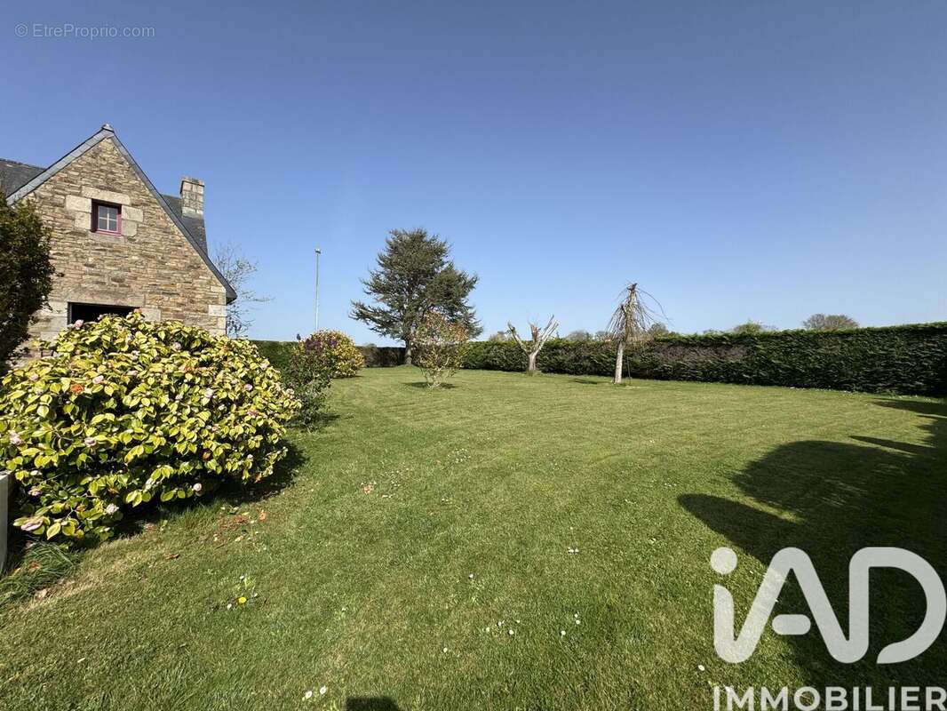 Photo 2 - Maison à PLOUMILLIAU