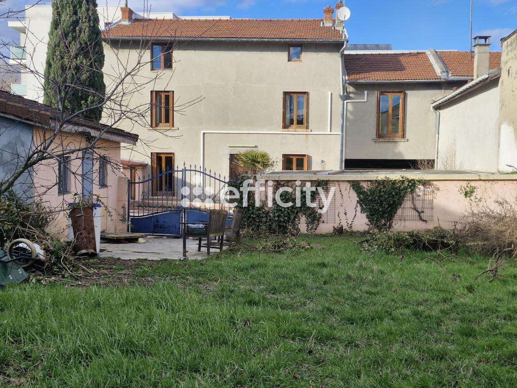 Maison à VENISSIEUX