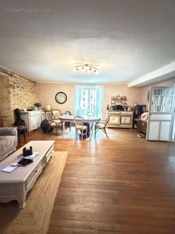Maison à SARLAT-LA-CANEDA