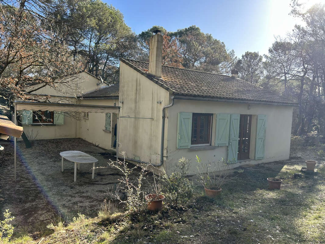 Maison à ROGNES