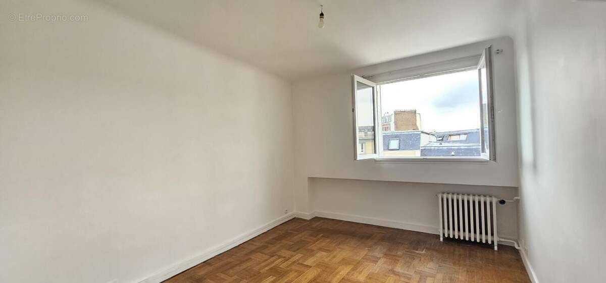 Appartement à LE KREMLIN-BICETRE