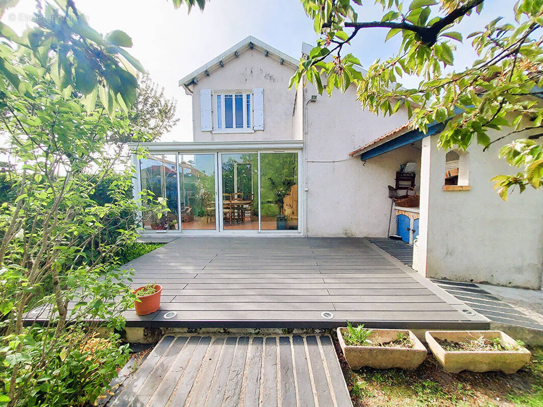 Maison à LE CHATEAU-D'OLERON