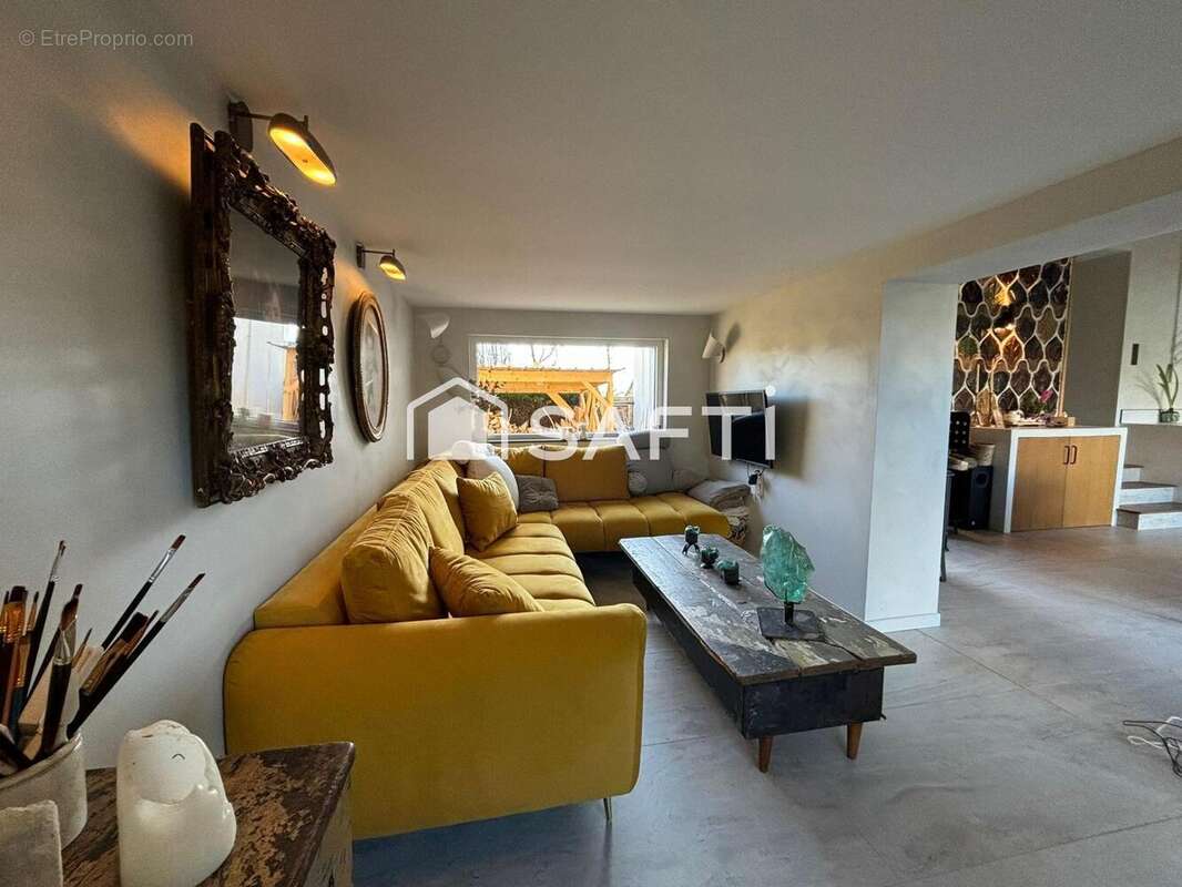 Photo 3 - Maison à LA CAPELLE-LES-BOULOGNE