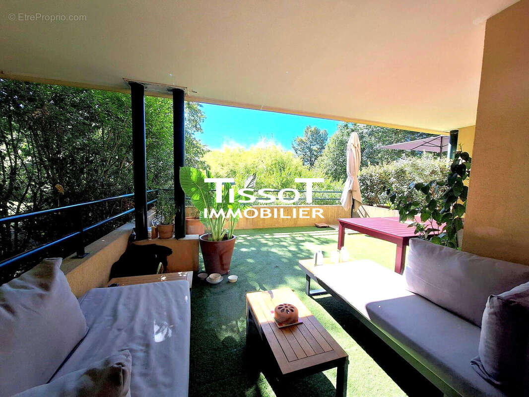 Appartement à NIMES