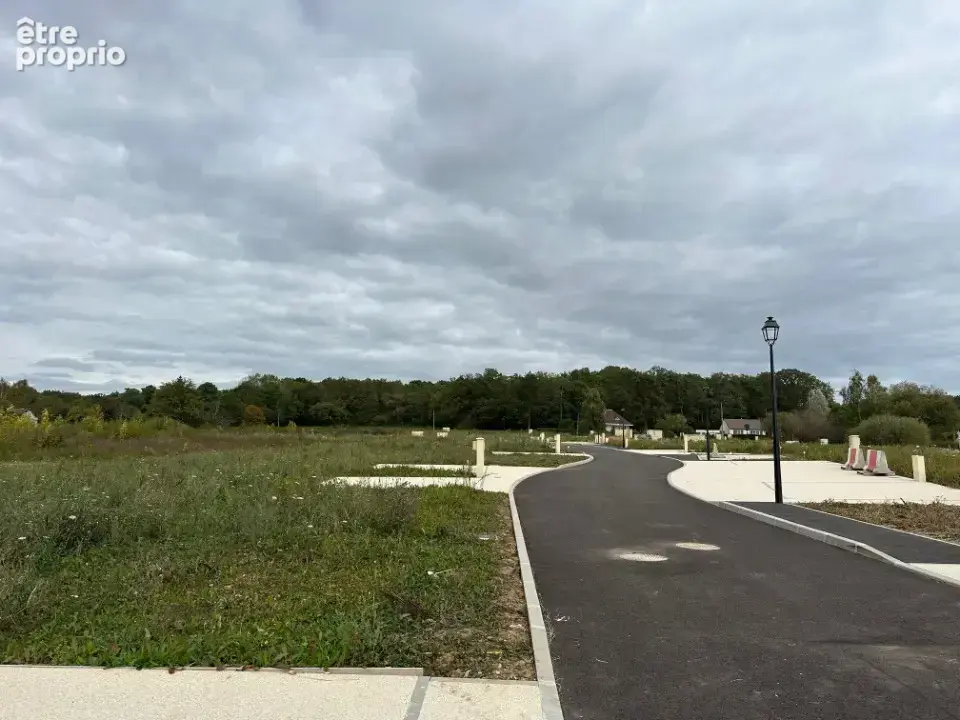 Photo Terrain à Dourdan au prix de 149 000€