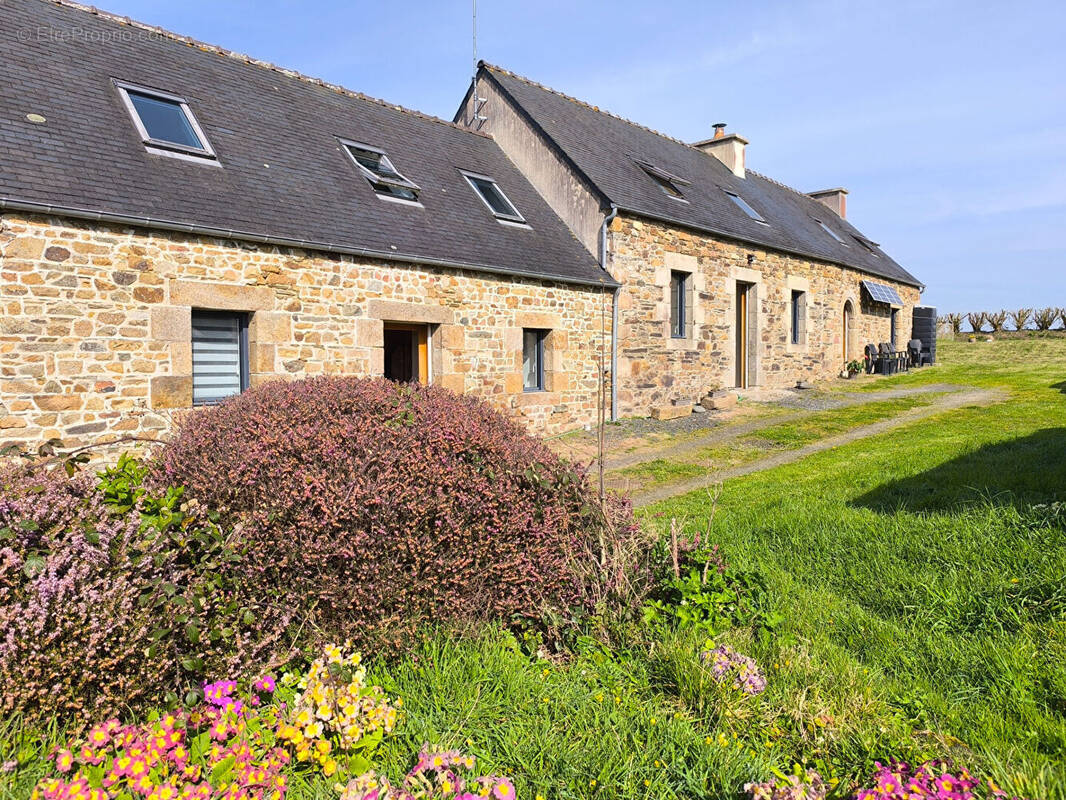 Maison à LANMEUR