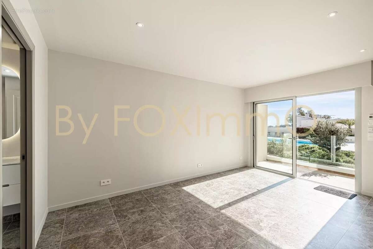 Appartement à CAGNES-SUR-MER