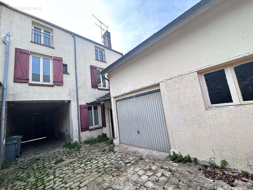 Maison Vaux-sur-seine 7 pièce(s) 164.23 m2 - photo 13