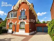 Maison à LA CHAPELLE-D'ARMENTIERES