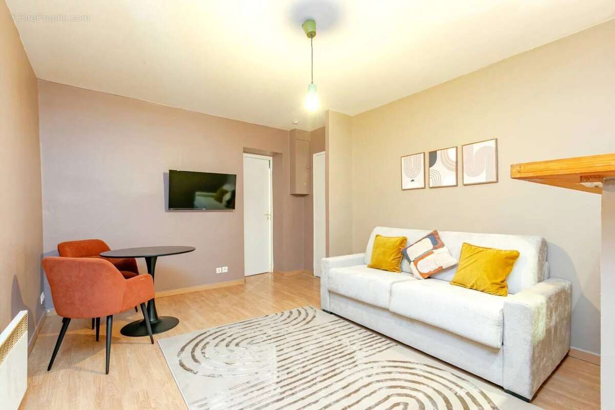 Appartement deux pièces - rue marx dormoy - 75018 paris - photo 2