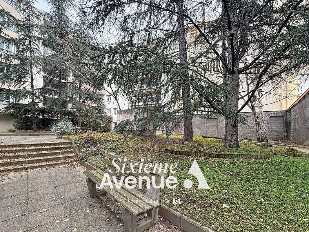 Appartement à VILLEURBANNE