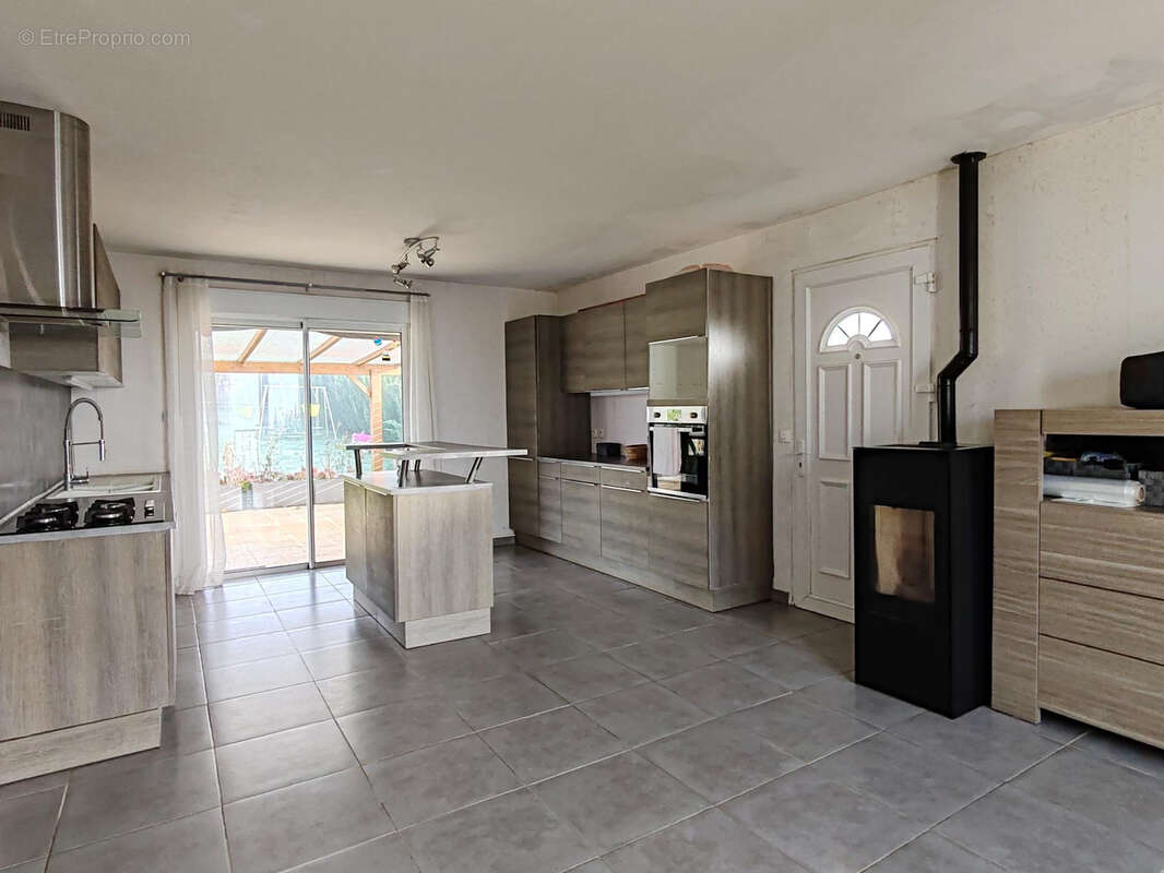 Maison à VILLERS-COTTERETS