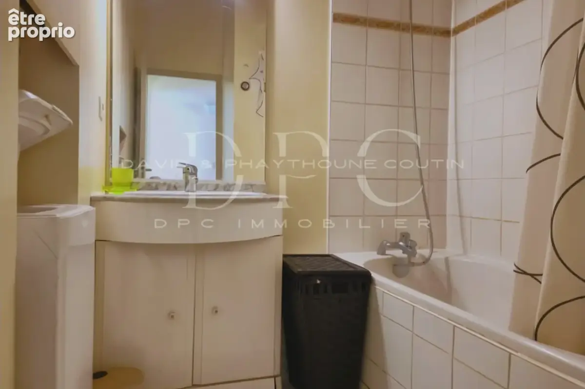 Appartement T2 au pied du métro Saint-Cyprien vendu libre - photo 5