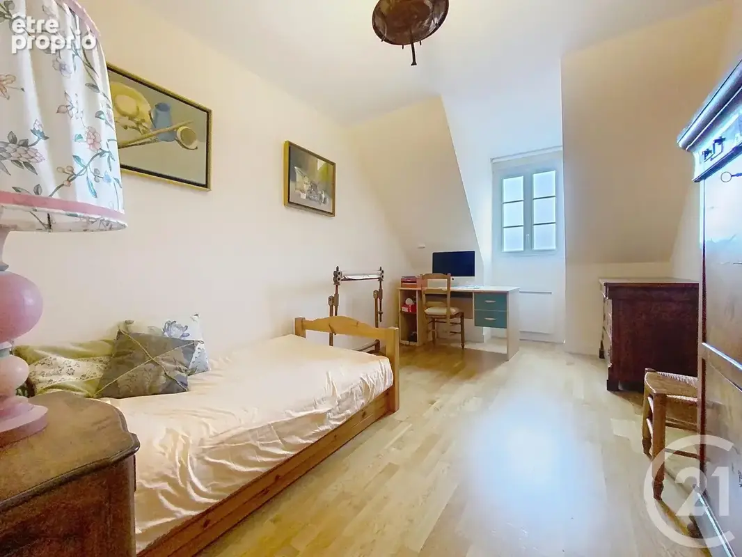 Appartement 6 pièces 142 m² à vendre à Chartres (28000) - photo 11