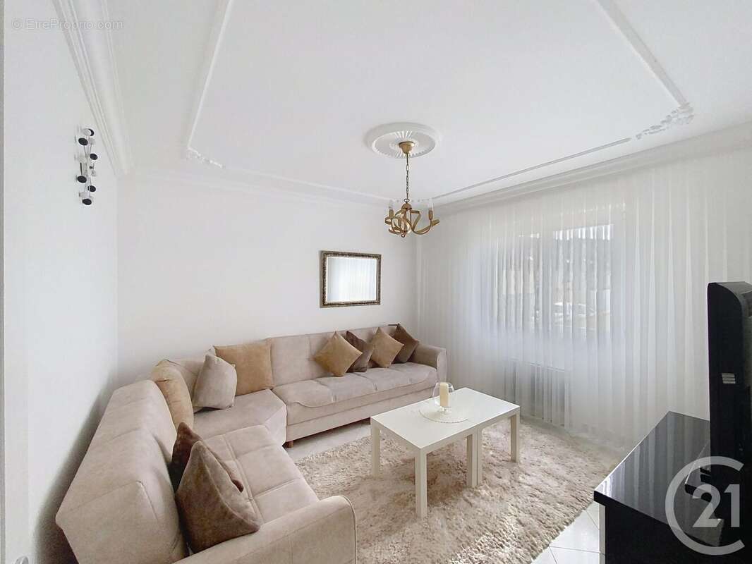 Maison à SAINT-CLEMENT