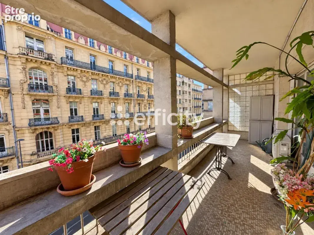 Appartement à MARSEILLE-8E
