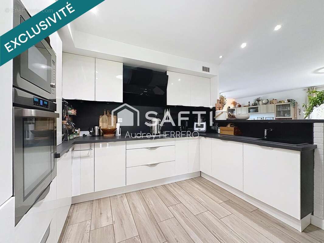 Photo 3 - Maison à MONTBERON