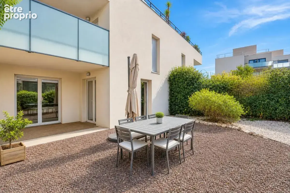 Appartement 3 pièces avec grand jardin arboré - photo 2