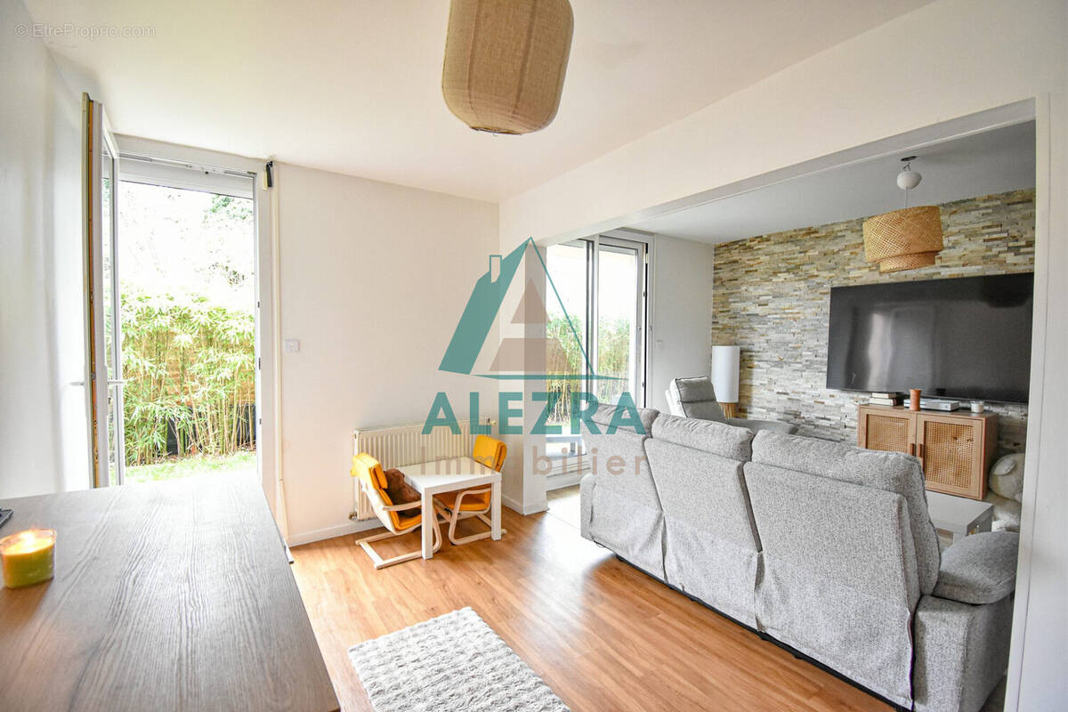 Appartement à ERAGNY