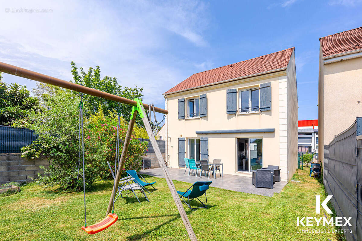 Maison à OSNY