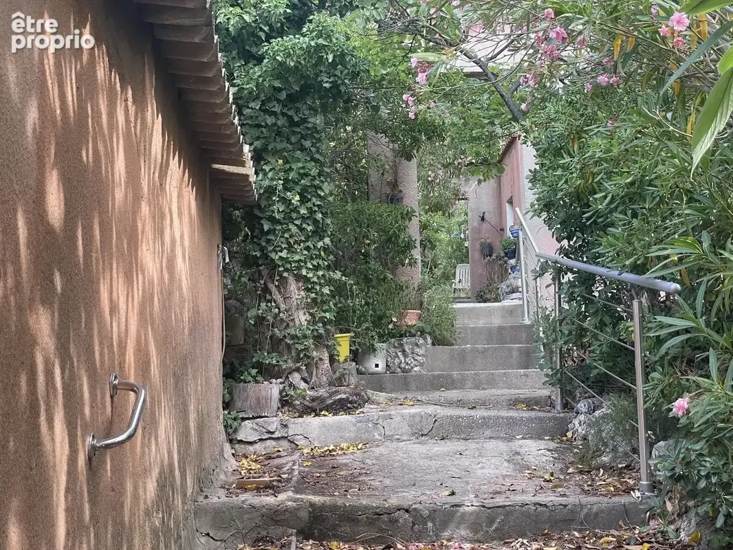 Maison atypique quartier residentiel - photo 3