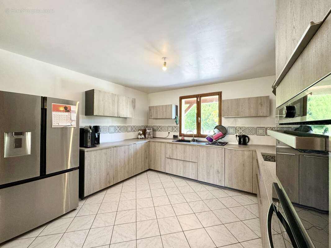 Maison à COULOMMIERS