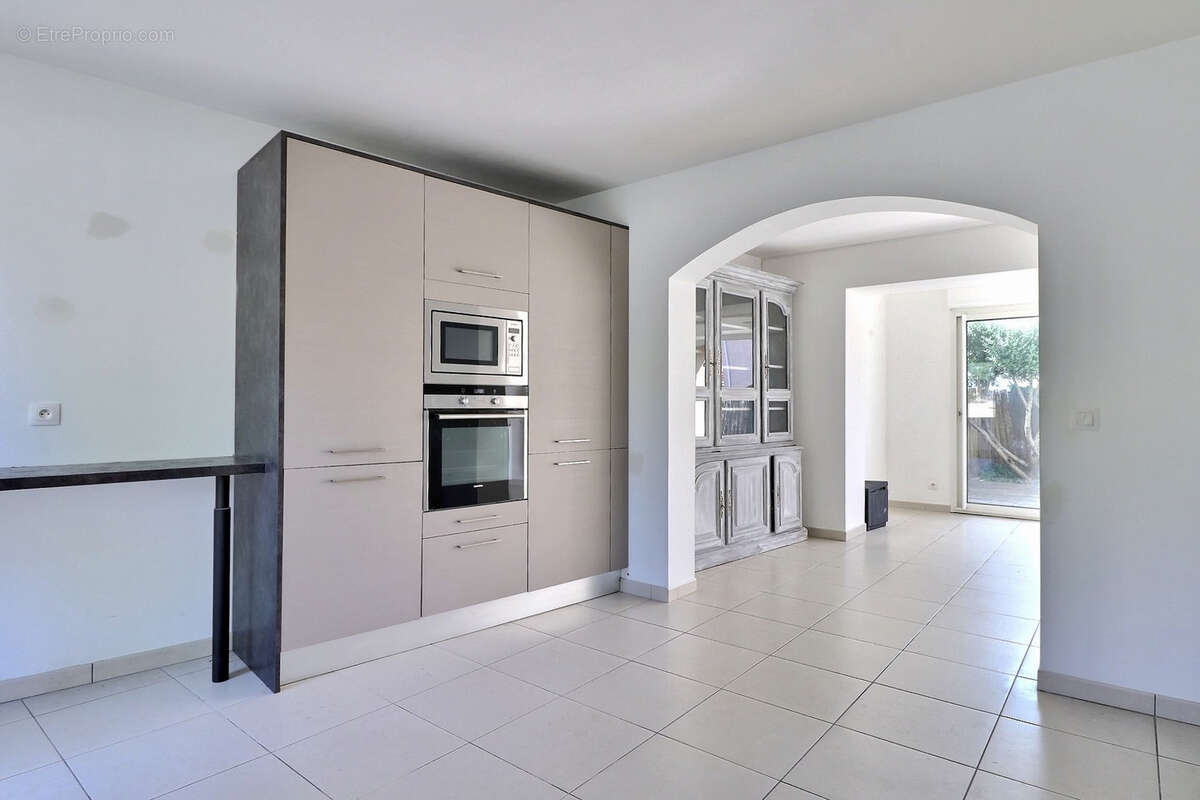 Appartement à MARSEILLE-13E