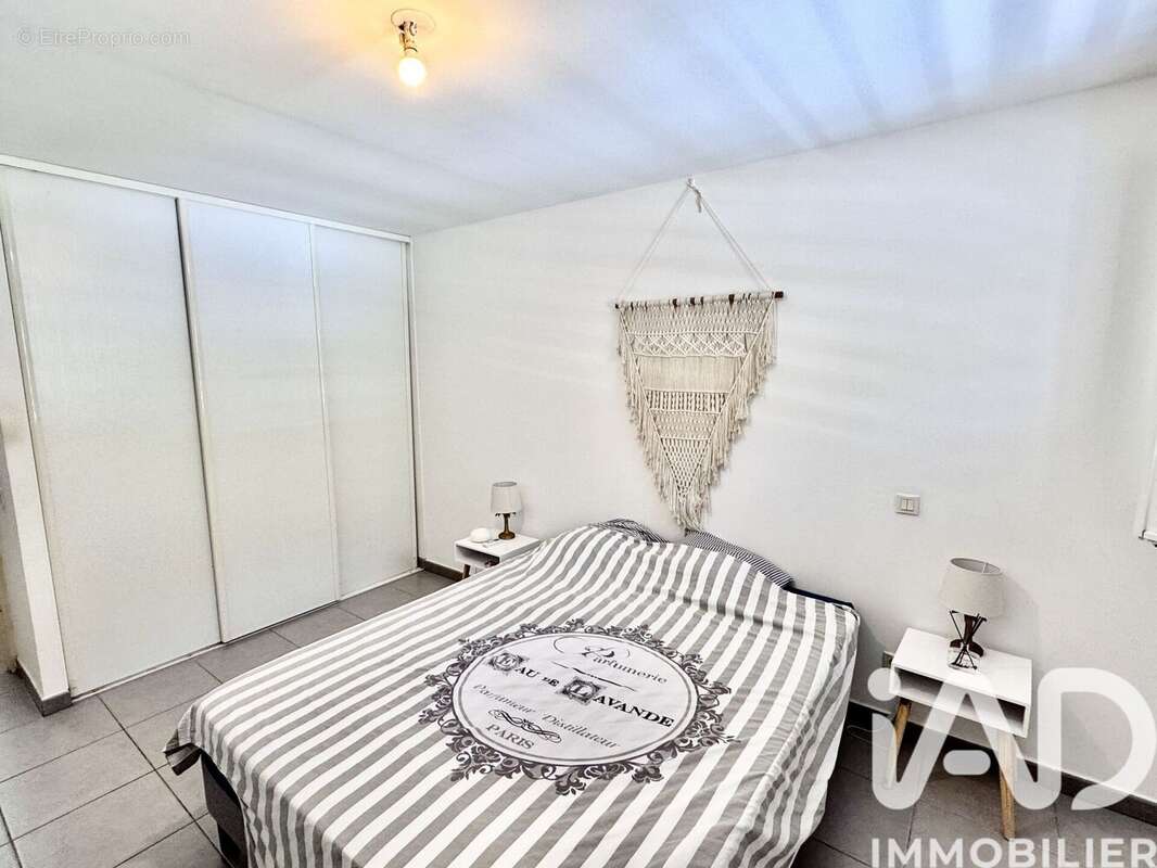 Photo 5 - Appartement à SAINT-DENIS