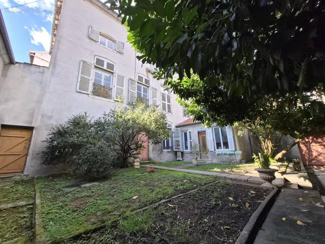 Appartement à TOUL