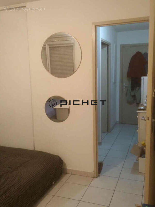 Appartement à MARSEILLE-3E