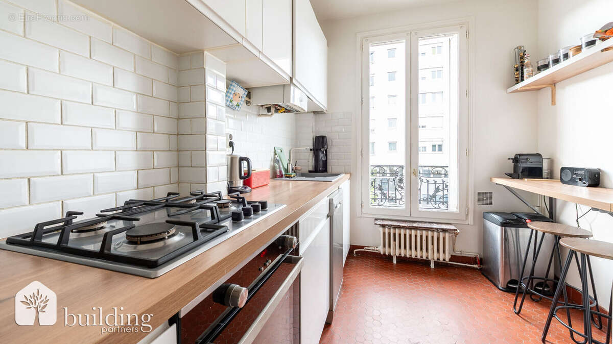 Appartement à COURBEVOIE