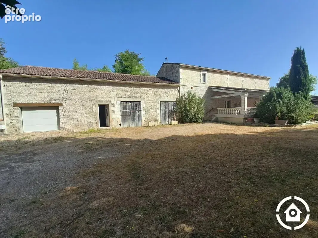 Maison charentaise en pierre - 3 chambres - fort potentiel d'agr - photo 4