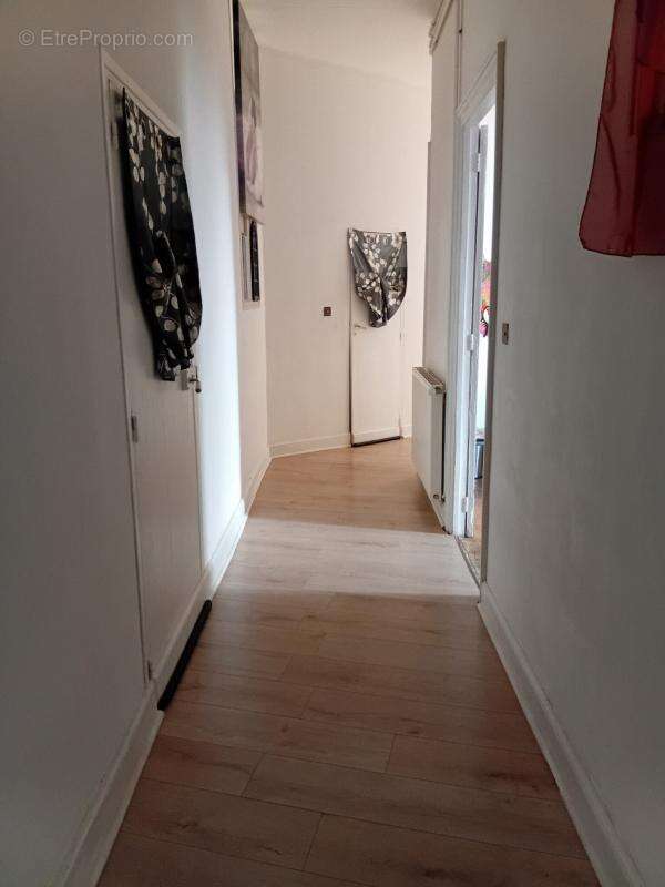 Appartement T4 dans petit immeuble centre ville de Castelnaudary - photo 11