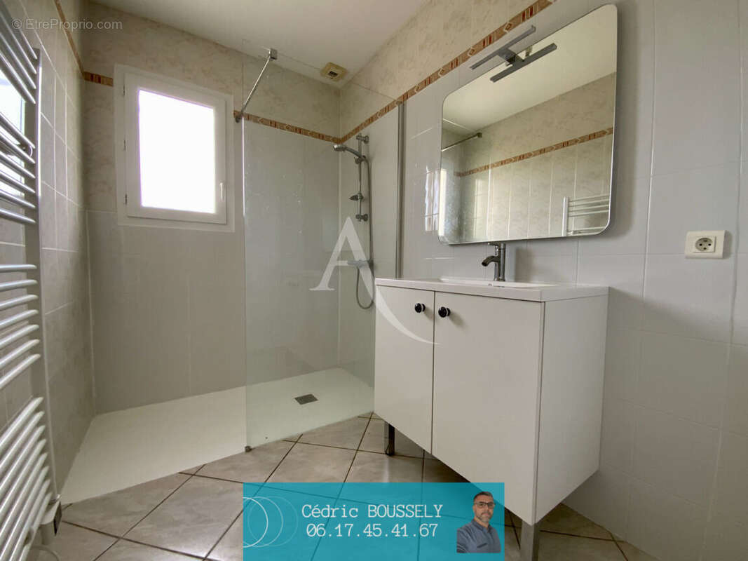 Maison Mesnac 4 pièce(s) - photo 10