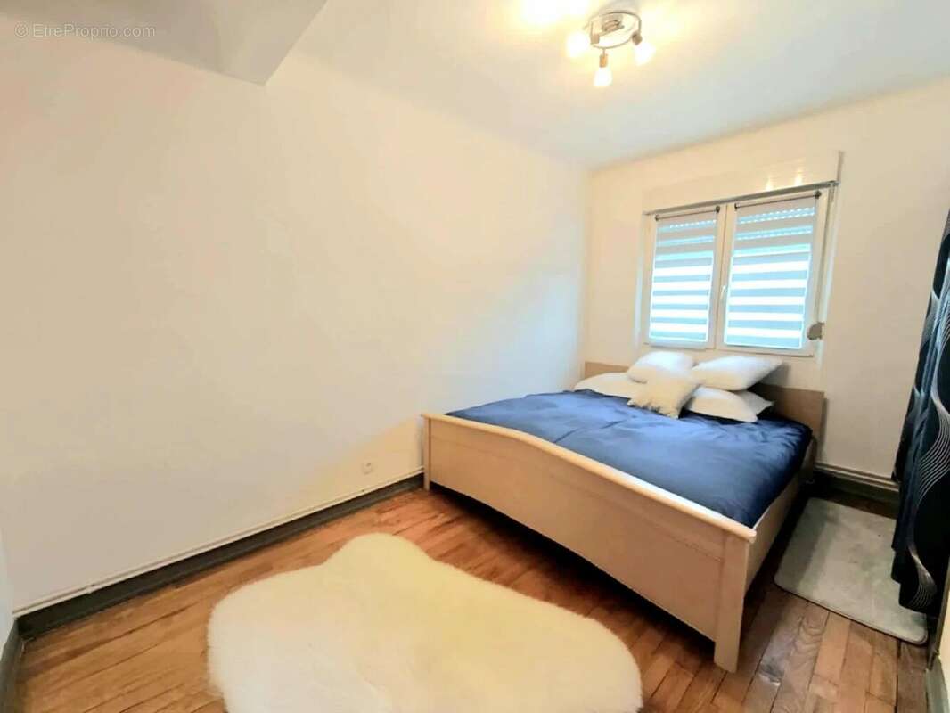 Appartement à AUDUN-LE-TICHE