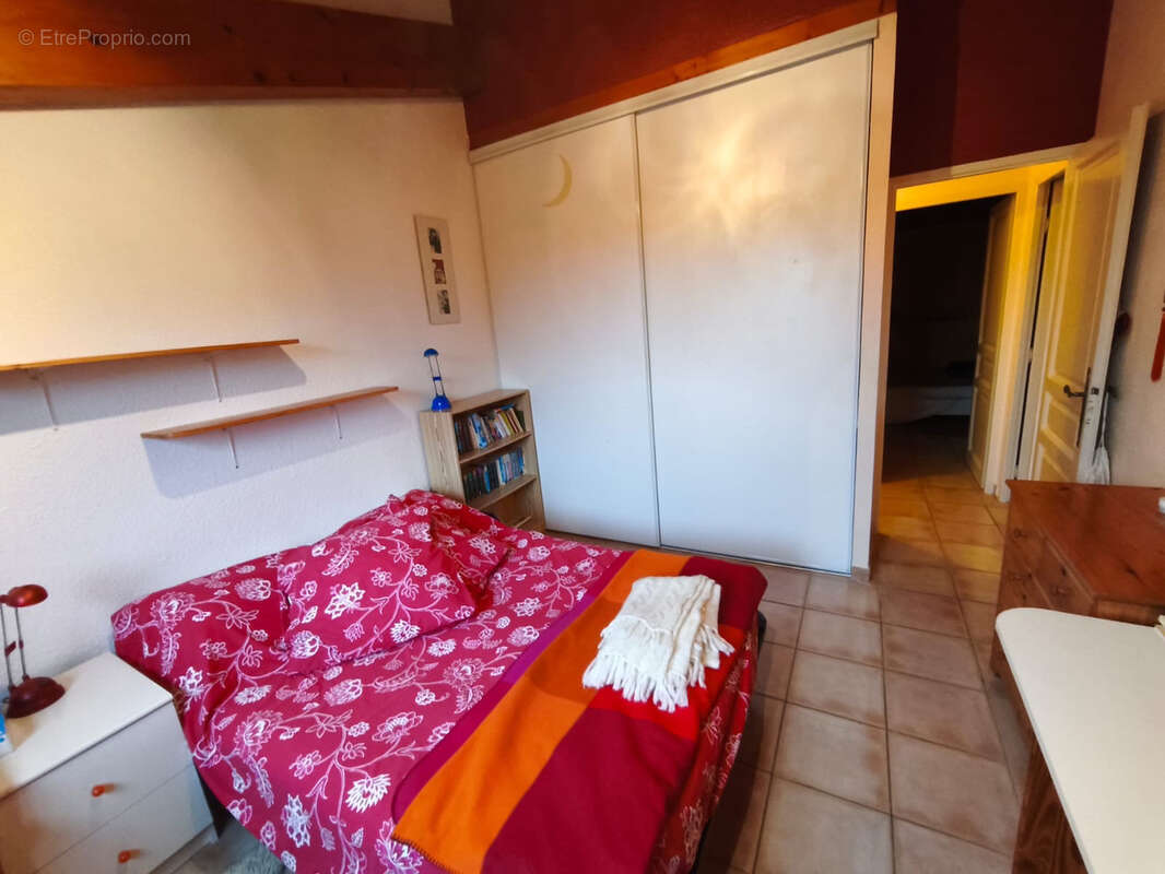 MAISON T5 / 6 avec sous sol total et piscine - photo 24