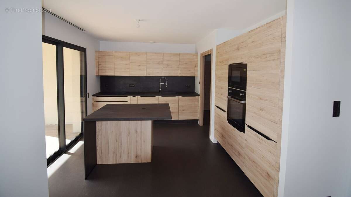 Maison à BELLERIVE-SUR-ALLIER