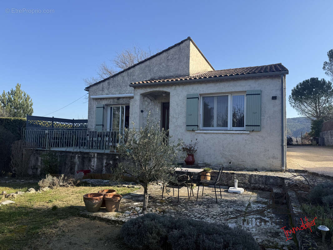Maison à VAISON-LA-ROMAINE