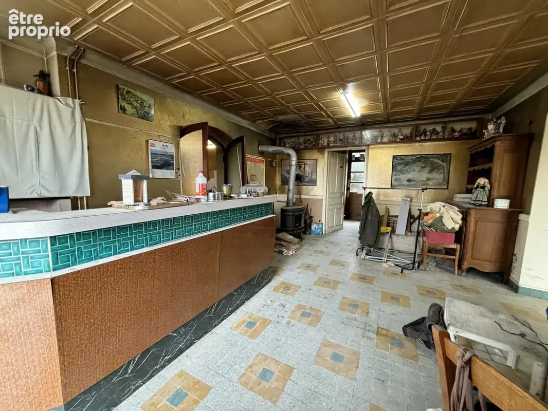 Ancien hôtel-restaurant à fort potentiel au cœur de la France - photo 4