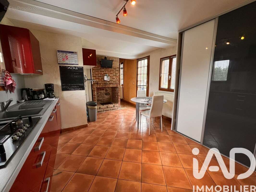 Maison 150 m² à Bonneville-La-Louvet  - photo 5