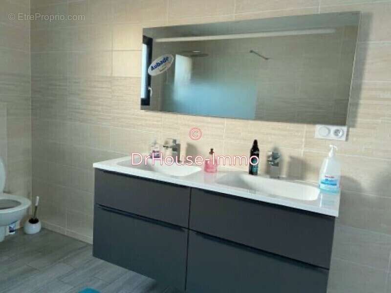 Maison à NORGES-LA-VILLE