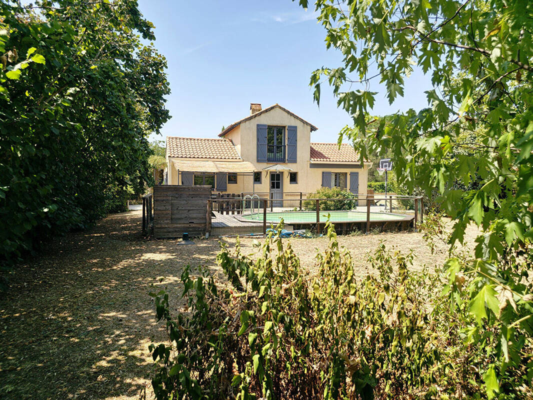 Maison à LAVERNOSE-LACASSE