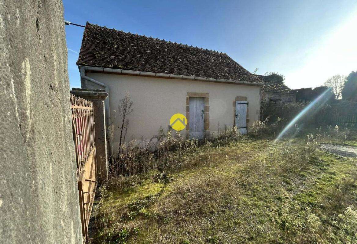 Maison à CHARENTON-DU-CHER