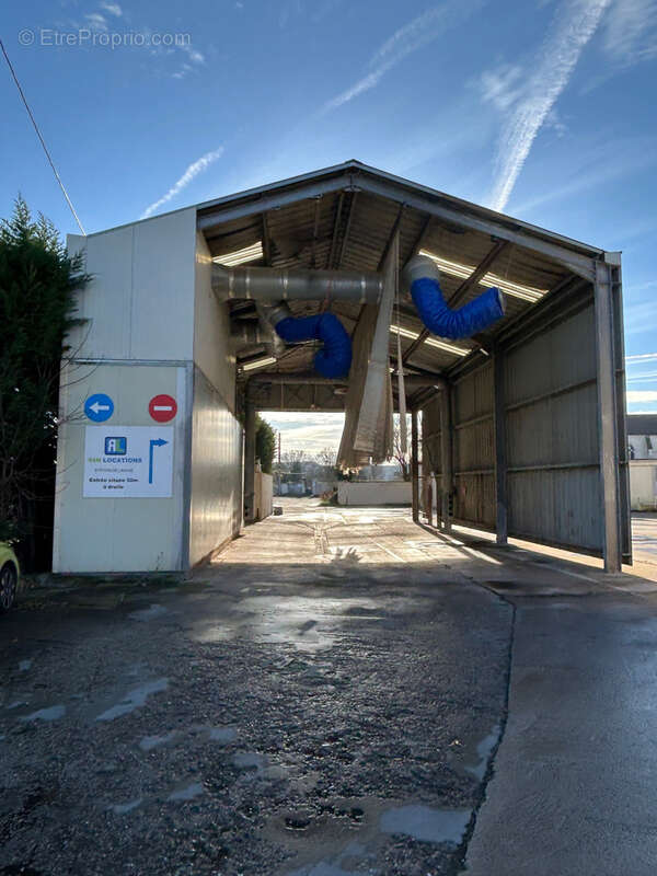 Commerce à VARANGEVILLE